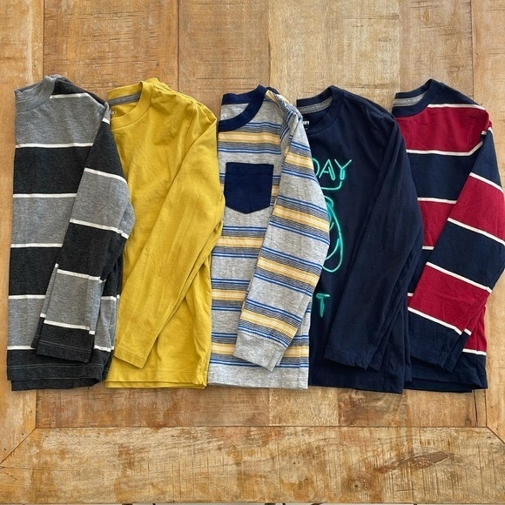 Old Navy boys large tee bundle S(6-7)